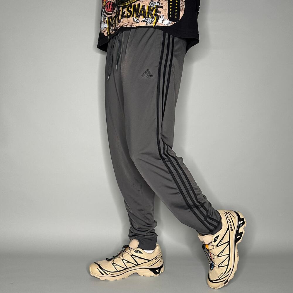 Vintage Y2K Adidas Sweatpants Mens M Dark Grey Black 3 Stripes Polyester Joggers